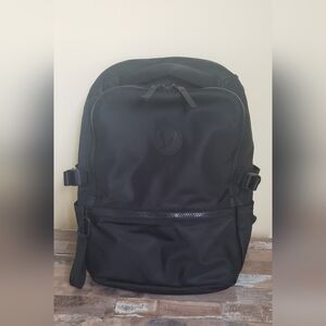 Lululemon  New Crew Backpack